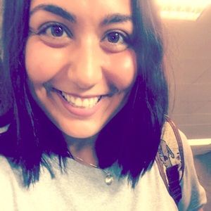 Meet your Posher, Nicole